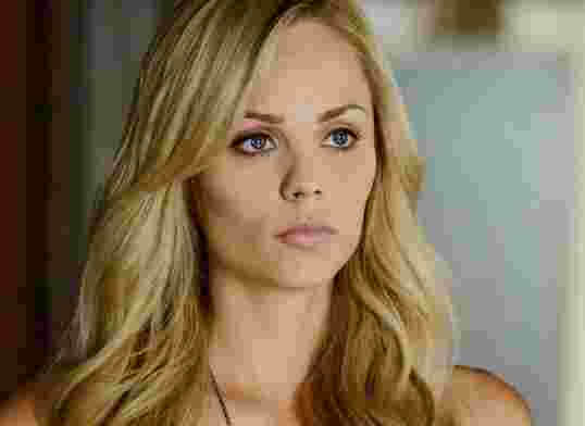 Laura Vandervoort Biography, Net Worth, Movie Career, Early Life